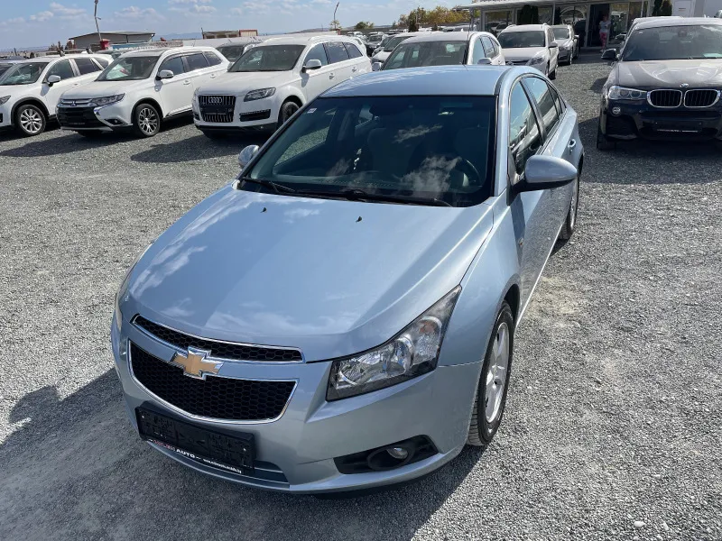 Chevrolet Cruze (KATO НОВА) Image 1