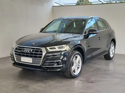 AUDI Q5 40 TDI quattro S tronic S line Plus